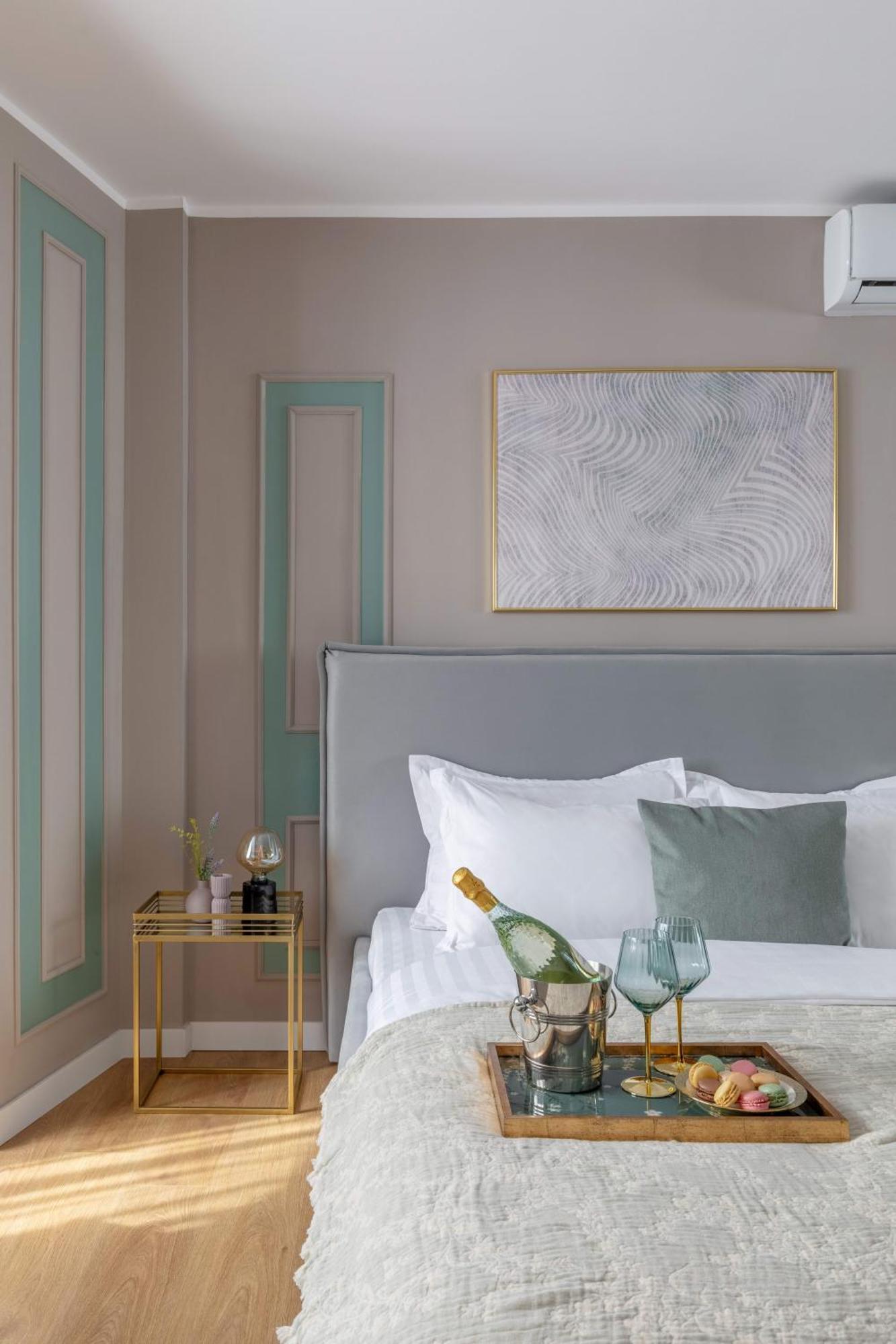 Holt - Sublime Minty Green 1Br On The Park بوخارست المظهر الخارجي الصورة